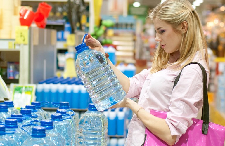 Какую воду житомирянам продают в бутылках и из автоматов. ЭКСПЕРИМЕНТ
