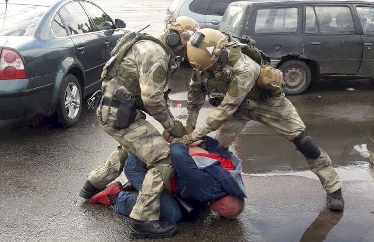 Спецоперация в Житомире: задержаны торговцы кокаином с «товаром» на 1 млн гривен. ФОТО