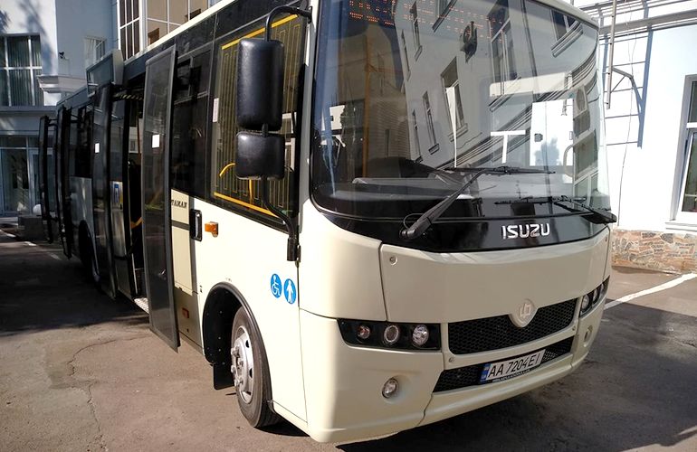 10 новых автобусов вскоре будут перевозить житомирян по улицам города. ФОТО