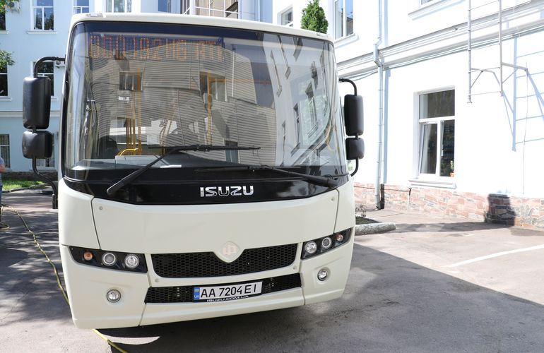 Стало известно, на каком маршруте в Житомире будут курсировать новые частные автобусы. ФОТО