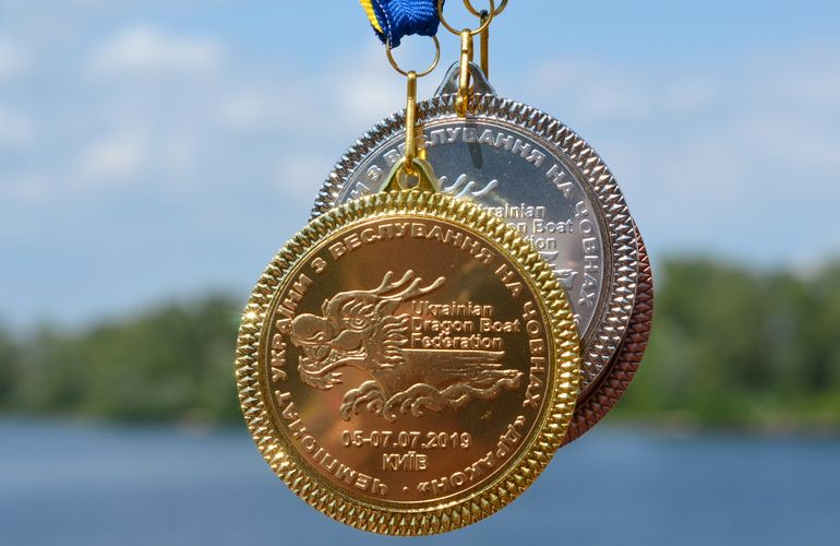 Житомирские спортсмены успешно выступили на Чемпионате Украины по гребле на лодках «Дракон». ФОТО