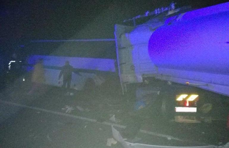 9 погибших и 10 травмированных: автобус с работниками Житомирского ТТУ попал в страшное ДТП