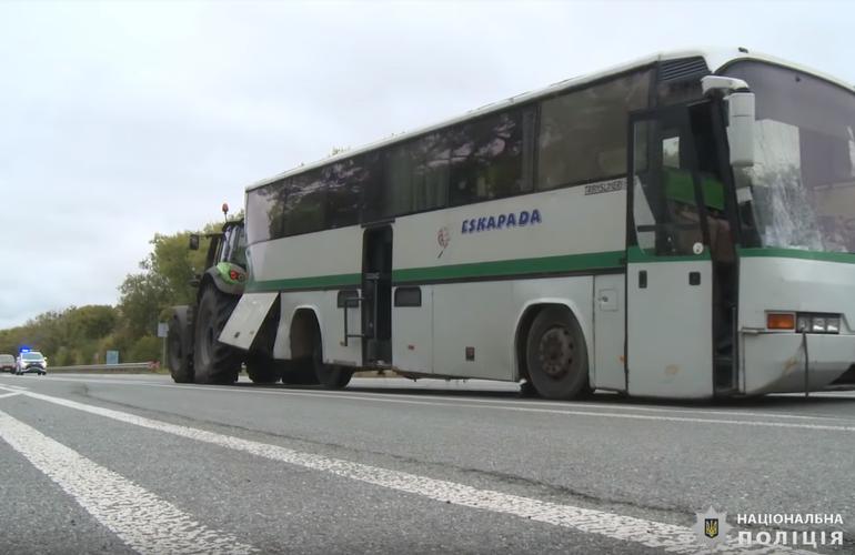 Врачи рассказали о состоянии пострадавших в аварии автобуса с работниками житомирского ТТУ. ВИДЕО