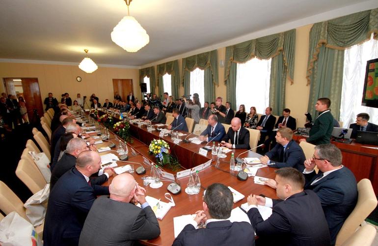 Украинско-белорусский форум в Житомире: представители власти обеих стран наметили пути сотрудничества. ФОТО
