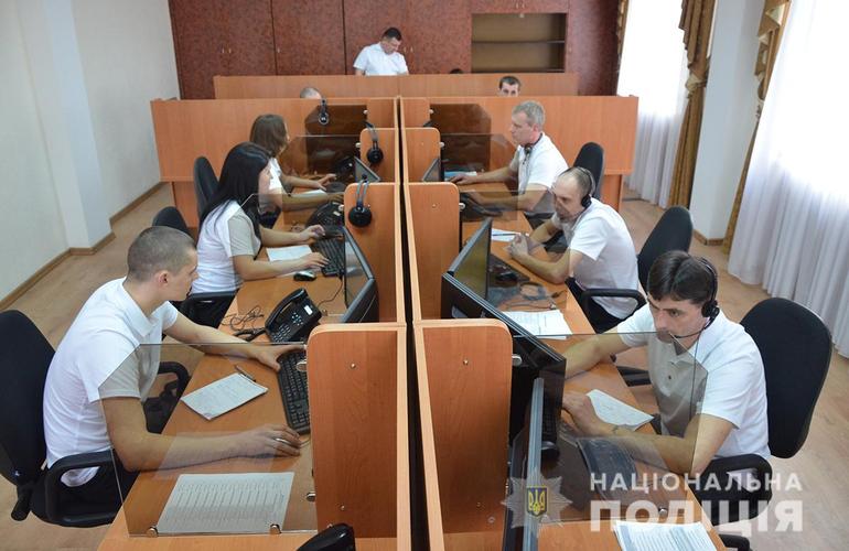 1500 звонков от одного человека: житомирская полиция рассказала о работе телефонной службы «102»