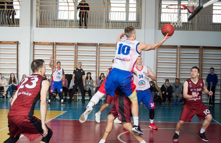 Баскетбольный клуб «Житомир» пробился в 1/8 Кубка Украины. ФОТО