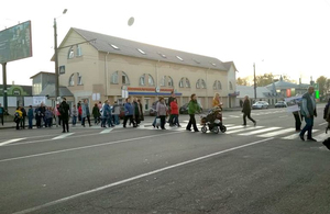 Житомиряни перекрили проспект, протестуючи проти будівництва АЗС. ФОТО