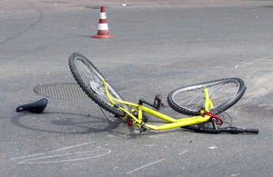 Поліція розшукує водія авто, який на смерть збив велосипедиста під Житомиром