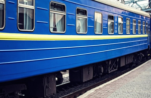 У Житомирській області поїзд збив пенсіонера, який переходив залізничні колії