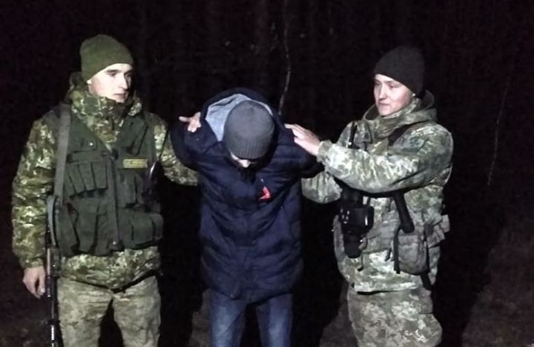 Пограничники поймали должника алиментов из Житомира, который пытался сбежать в Беларусь