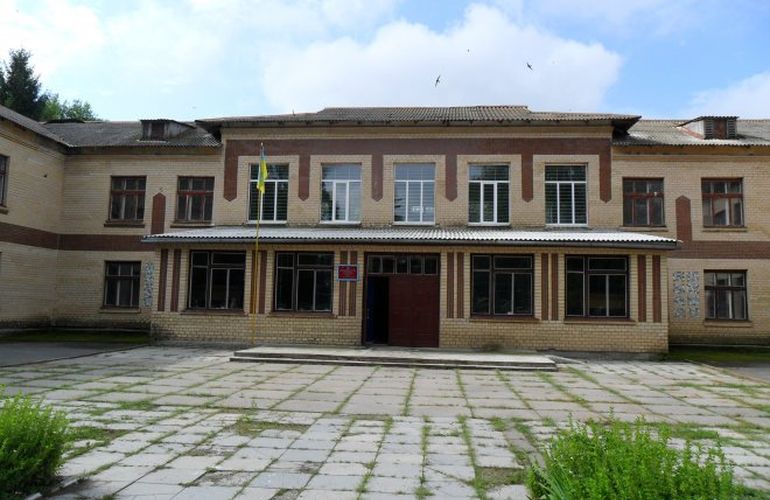 На ремонте сельской школы под Житомиром украли почти 500 тыс. грн - прокуратура