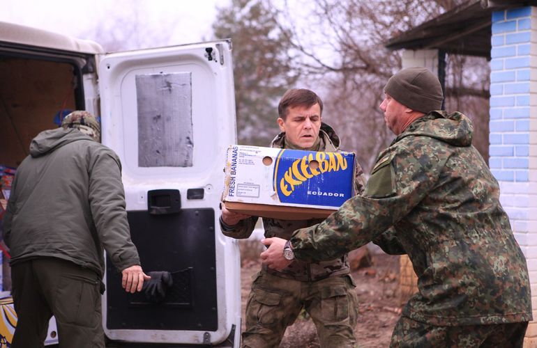 Накануне Нового года мэр Житомира ездил на Донбасс к украинским военным. ФОТО