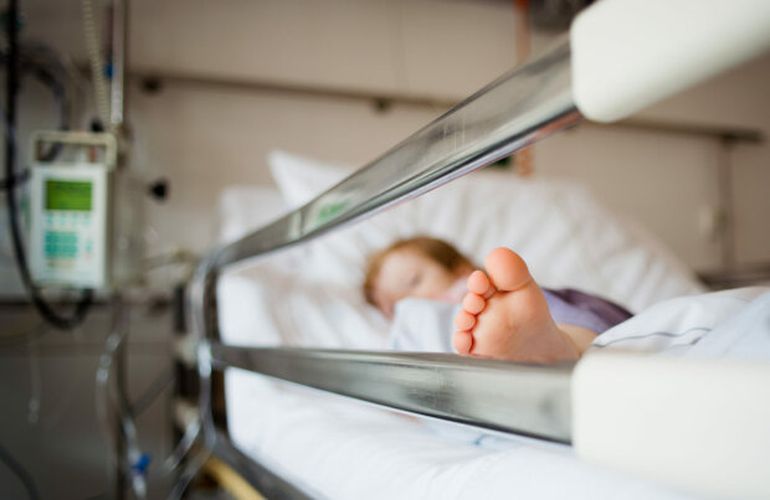 В житомирской больнице умер ребенок: вероятной причиной называют грипп