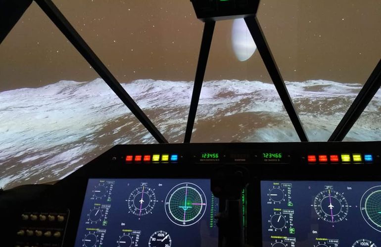 В Житомире запустили симулятор космического корабля стоимостью миллион гривен. ФОТО