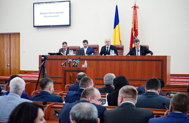 100 вопросов за 5 часов работы: за что голосовали депутаты на сессии Житомирского облсовета