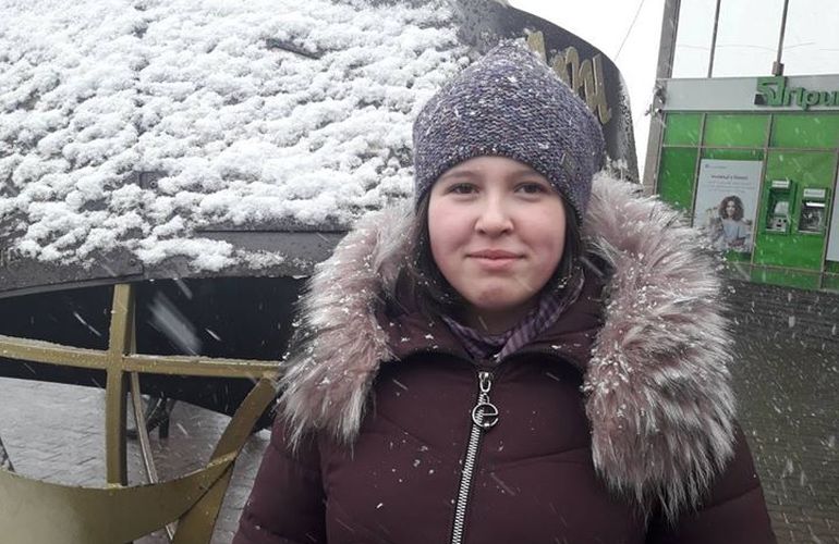 В Житомире пропала 14-летняя девочка: её разыскивают родные и полиция