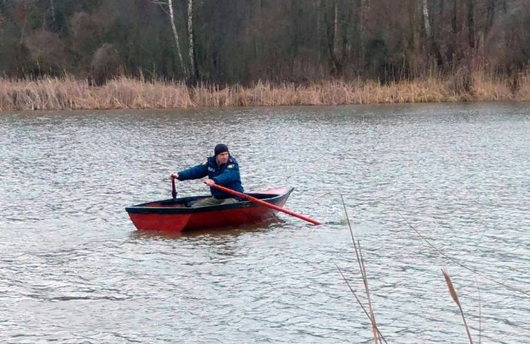 В Житомирской области в водоеме нашли тело: предполагают, что это пропавший юноша
