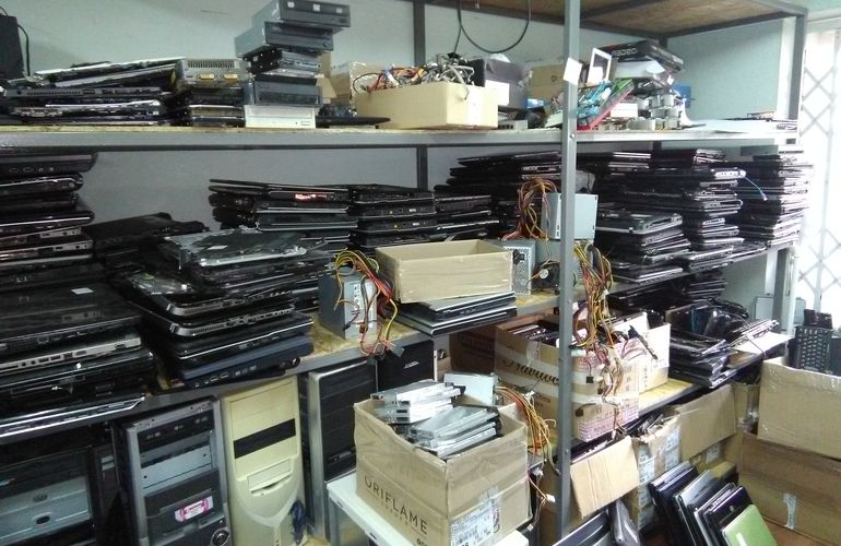 В учебном центре ДШВ под Житомиром пропали ноутбуки на четверть миллиона гривен – СМИ
