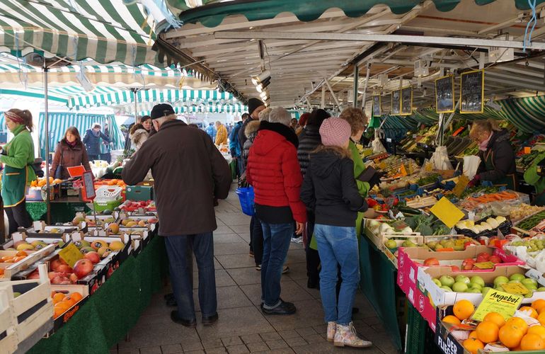 В Житомирском районе разрешили открыть продовольственные рынки