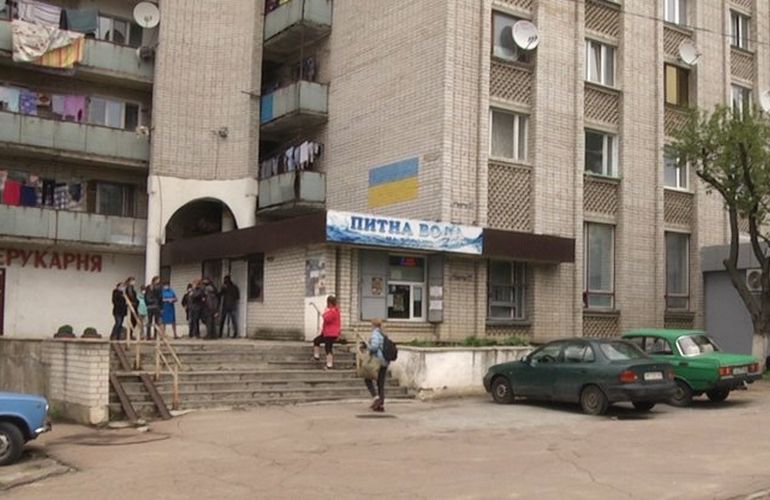 Горсовет передумал: в Житомире не будут закрывать на карантин общежитие