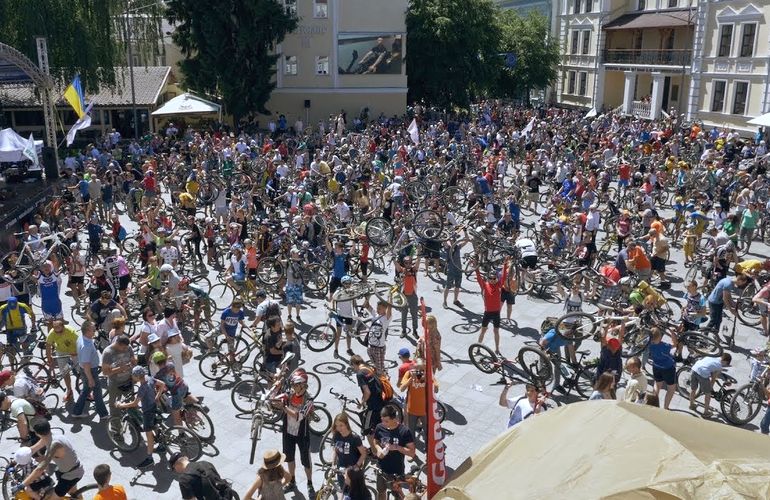 В Житомире велосипедисты устроят протест под стенами управления полиции