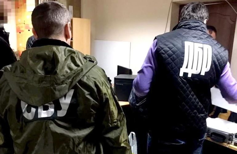 ГБР и СБУ проводили обыски в Житомирском городском совете - СМИ