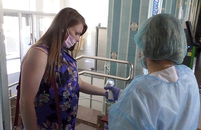 С 1 июля в Житомире возобновили работу амбулатории и поликлиники