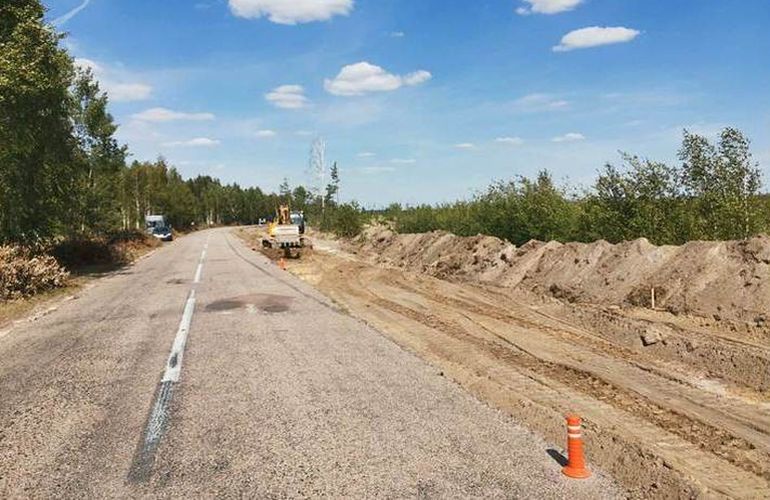 Полмиллиарда за 19 км: на севере Житомирщины начали ремонт трассы М-21. ФОТО