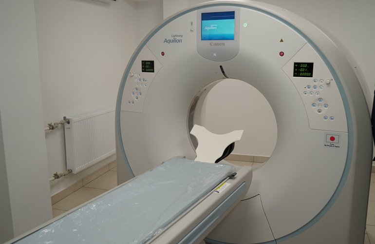 В областной детской больнице установили современный компьютерный томограф. ФОТО