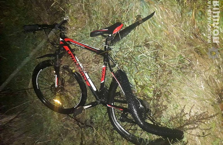 На Житомирщине в ДТП погиб велосипедист: полиция начала расследование