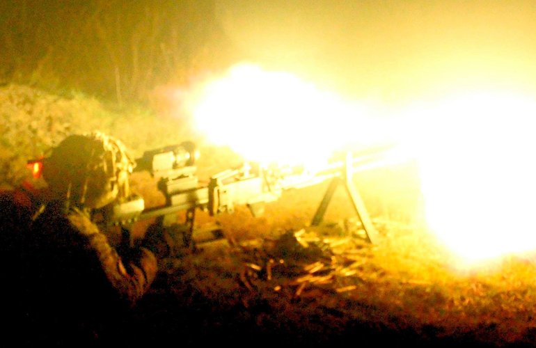 95-я бригада провела на житомирском полигоне ночные стрельбы. ФОТО