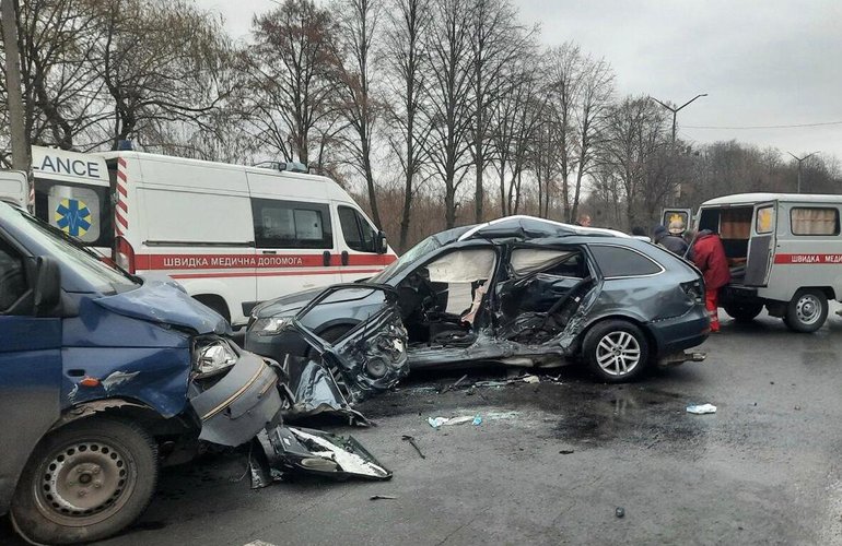 ДТП в Житомирской области: пострадали пять человек, среди них – двое детей
