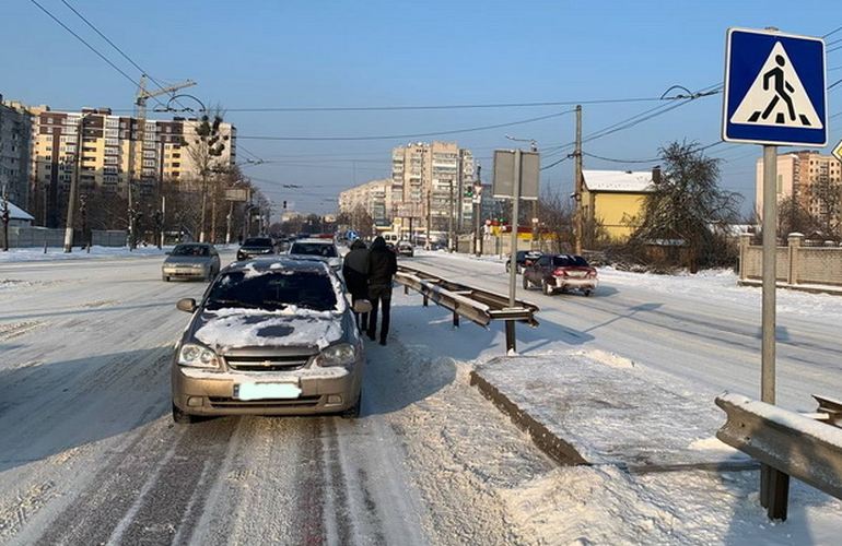На дорогах Житомира утром произошли три ДТП: обошлось без пострадавших. ФОТО
