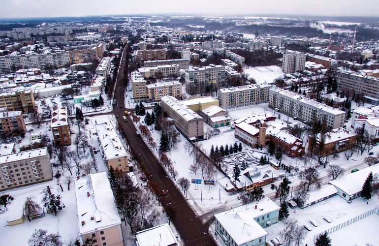 Житомир в плену морозов: фоторепортаж с заснеженных улиц города