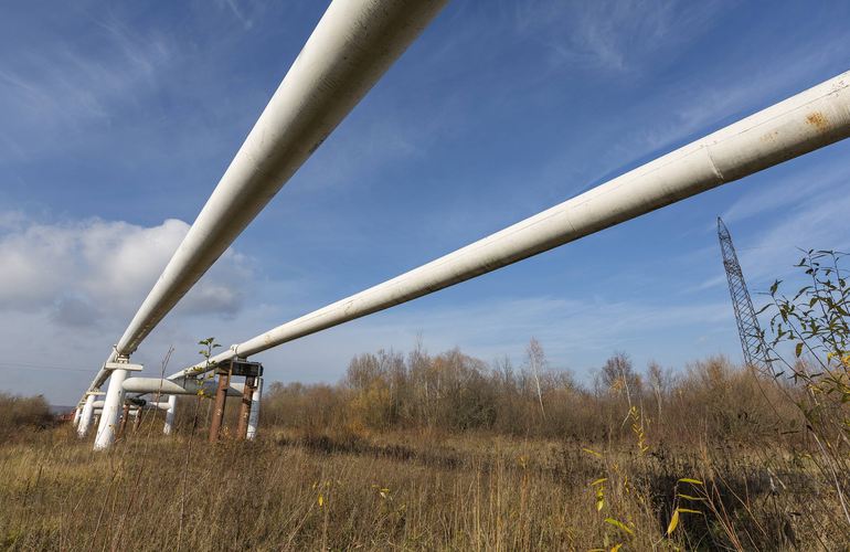 В Житомирской области продолжает работать нефтепровод Медведчука, попавший под санкции СНБО – СМИ