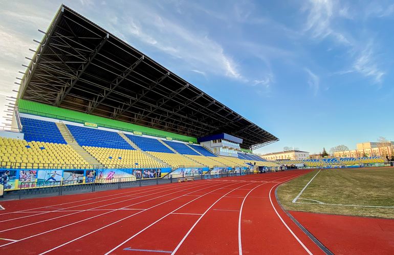 Центральный стадион Житомира сдали в эксплуатацию: сегодня там сыграет ФК «Полесье»